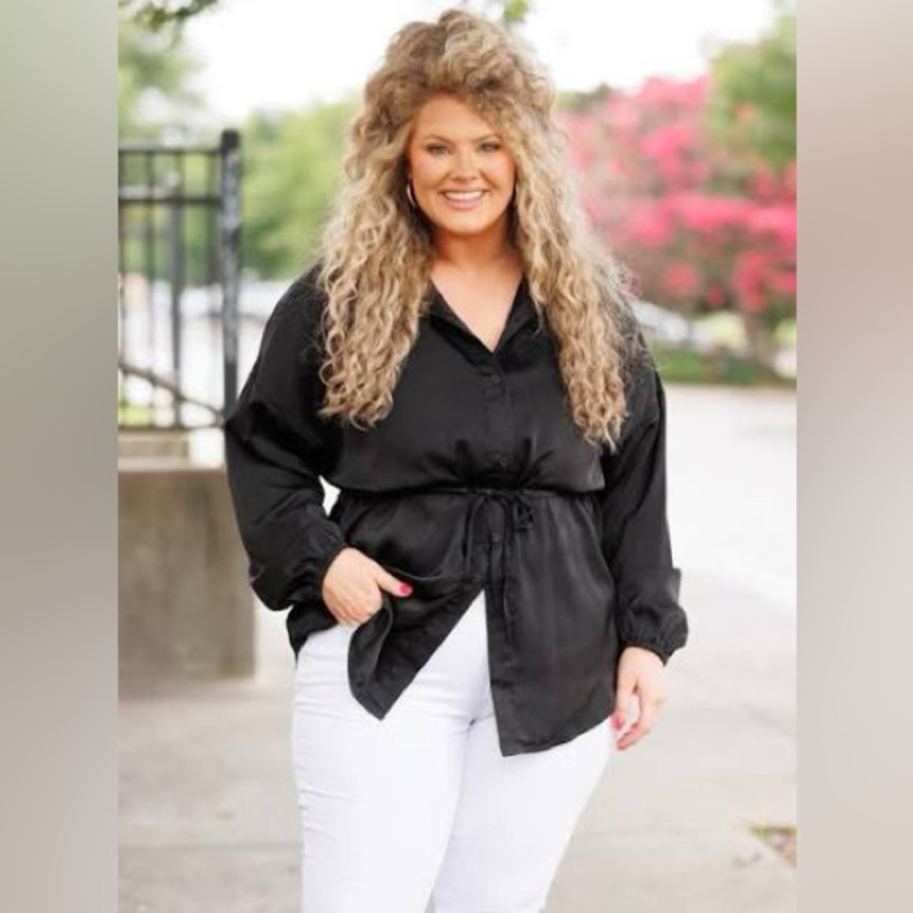 Chic Soul Black Tie Front Blouse